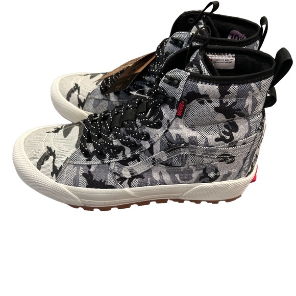 Vans Other - VANS Goretex Camo Boots designed for adventurers.